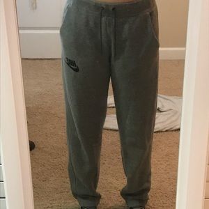 MENS- Nike sweatpants